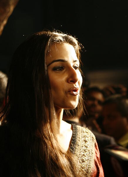 सिल्वर स्क्रीन पर उतरी फिल्म इश्किया