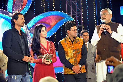 बिहार पहुंची बॉलीवुड अभिनेत्री कैटरीना कैफ