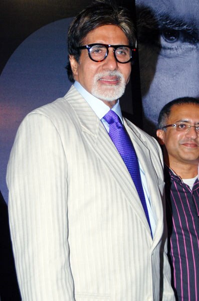 अब फैन्स कर सकते हैं अमिताभ से सीधे बात