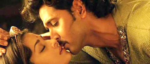 बॉलीवुड में 'किस सीन' का चलन