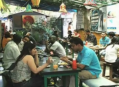 अमन पसंद बेकरी में फैलाई गई दहशत...