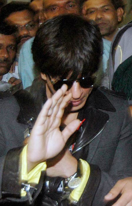 मुंबई से बर्लिन तक 'खान' की बादशाहत