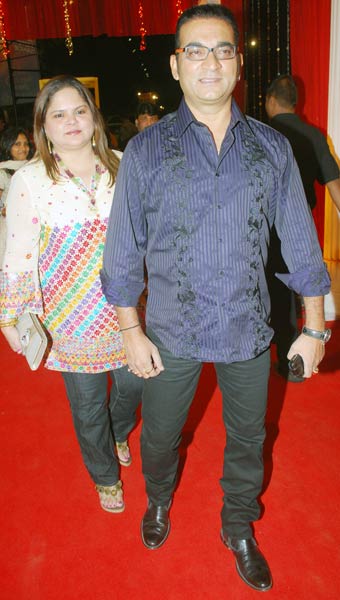 जी रिश्‍ते अवार्ड्स में लगा सितारों का जमघट