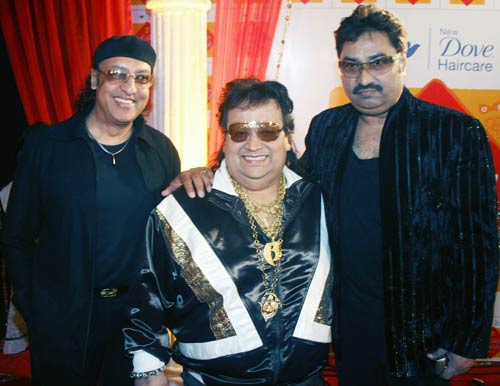 जी रिश्‍ते अवार्ड्स में लगा सितारों का जमघट