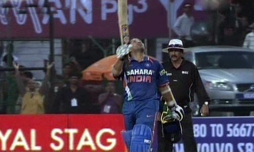 वनडे क्रिकेट में पहला दोहरा शतक सचिन के नाम