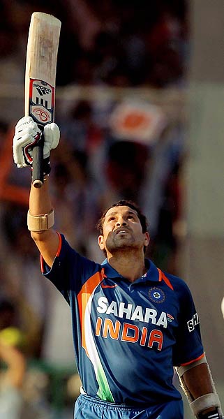 वनडे क्रिकेट में पहला दोहरा शतक सचिन के नाम