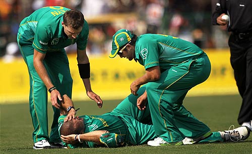 वनडे क्रिकेट में पहला दोहरा शतक सचिन के नाम