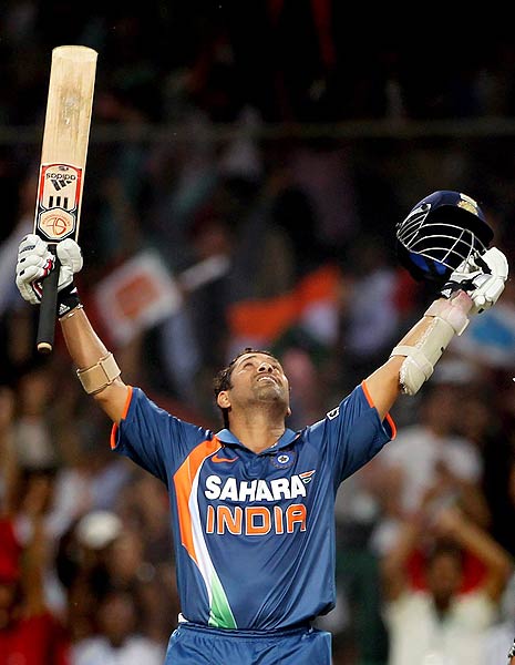 वनडे क्रिकेट में पहला दोहरा शतक सचिन के नाम