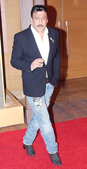 अनिल अंबानी की पार्टी में जुटे बॉलीवुड सितारे