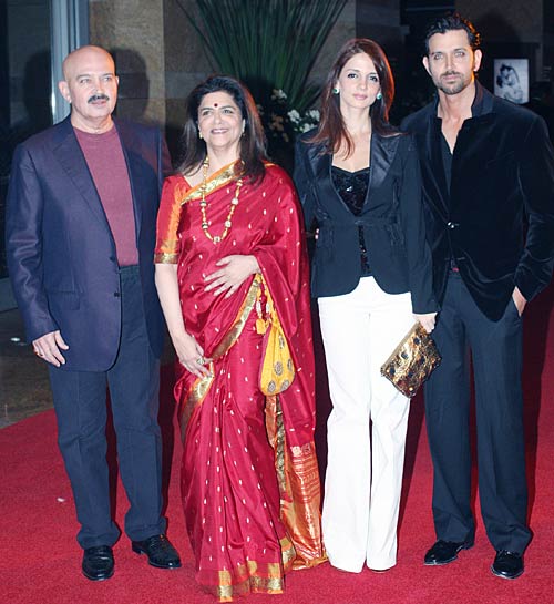 अनिल अंबानी की पार्टी में जुटे बॉलीवुड सितारे