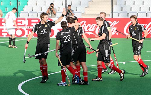 जर्मनी की गोल वर्षा में बह गया कनाडा