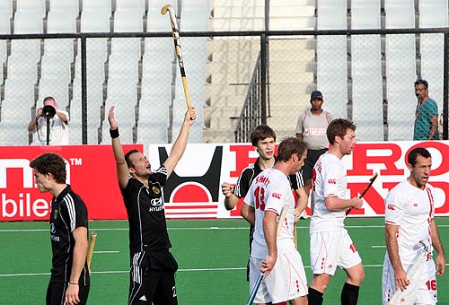 जर्मनी की गोल वर्षा में बह गया कनाडा