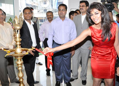 घड़ी के लॉन्‍च पर अभिनेत्री चित्रांगदा सिंह...