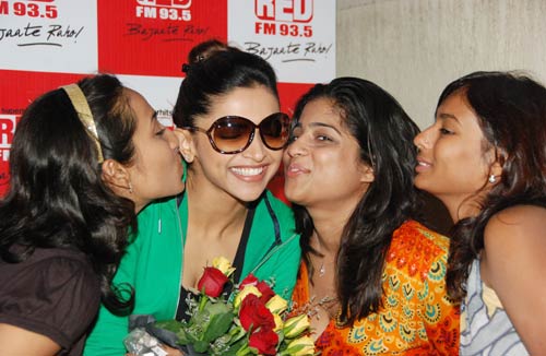 युवराज-दीपिका की पसंद है हरा रंग....