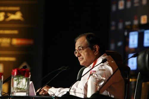 इंडिया टुडे कॉनक्‍लेव-2010 का पहला दिन