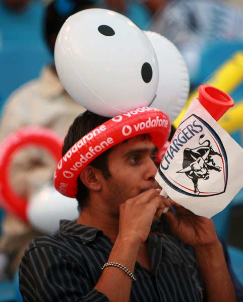 रोमांच से भरे आईपीएल-3 में ग्‍लैमर का तड़का