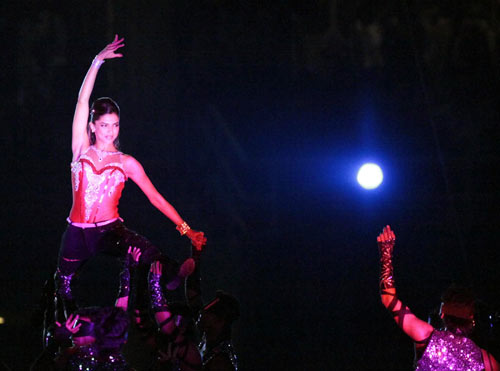 रोमांच से भरे आईपीएल-3 में ग्‍लैमर का तड़का