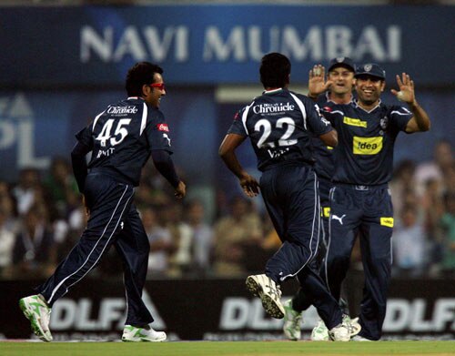 केकेआर ने चैंपियन चार्जर्स को किया डिस्चार्ज