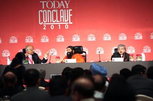 इंडिया टुडे कॉनक्‍लेव में राहुल गांधी ने की शिरकत