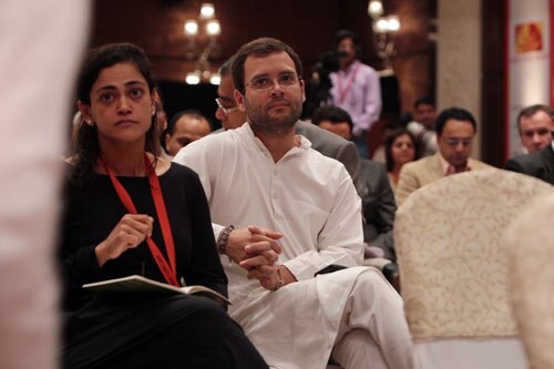 इंडिया टुडे कॉनक्‍लेव में राहुल गांधी ने की शिरकत