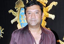 शिल्‍पा की पार्टी में सितारों ने बिखेरी चमक...