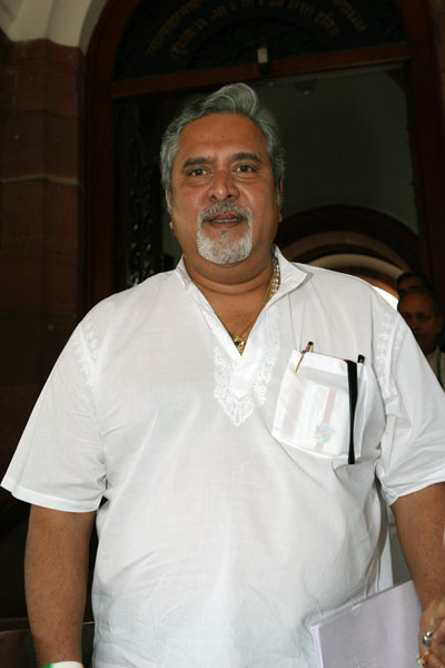 भारत के 50 ऊंचे और असरदार लोग...