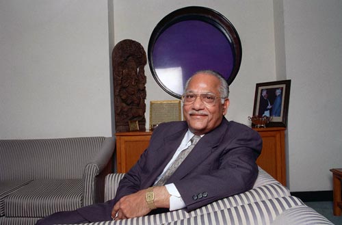 भारत के 50 ऊंचे और असरदार लोग...