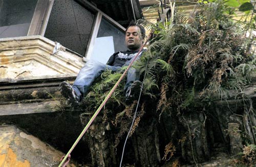 कोलकाता के स्‍टीफन बिल्डिंग में आग का तांडव