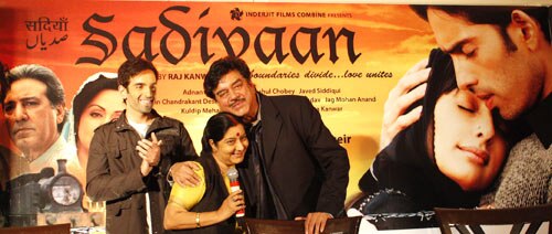 बेटे की फिल्‍म को प्रमोट करने भोपाल पहुंचे शत्रुघ्‍न