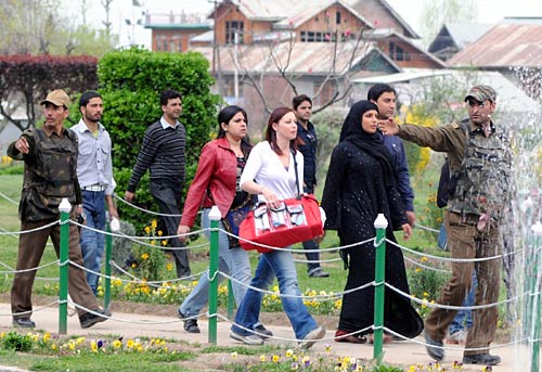 ‘सात खून माफ’ के लिए प्रियंका ने की शूटिंग