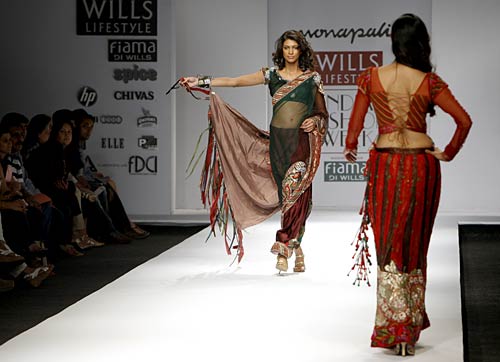 विल्‍स इंडिया फैशन वीक का ग्रैंड फिनाले