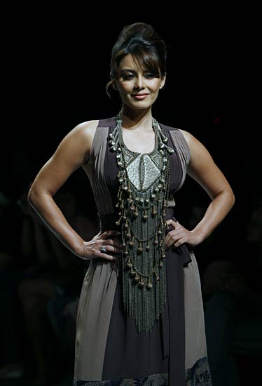 विल्‍स इंडिया फैशन वीक का ग्रैंड फिनाले