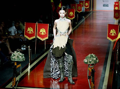 विल्‍स इंडिया फैशन वीक का ग्रैंड फिनाले