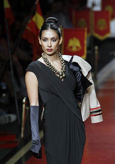 विल्‍स इंडिया फैशन वीक का ग्रैंड फिनाले