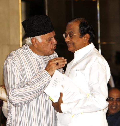 आमिर, ए आर रहमान को मिले पद्म पुरस्‍कार...