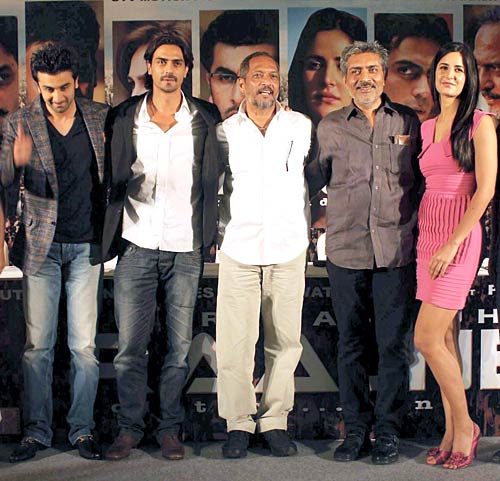 फिल्‍म प्रमोशन में जुटे बॉलीवुड के सितारे...