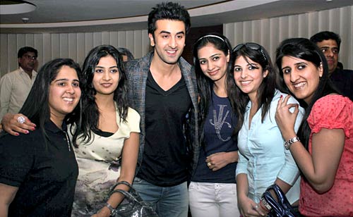 फिल्‍म प्रमोशन में जुटे बॉलीवुड के सितारे...