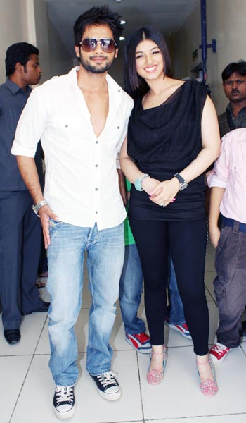 शाहिद कपूर की ‘पाठशाला’ में आयशा टाकिया