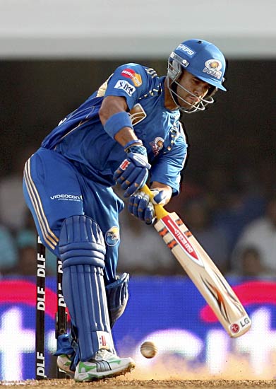 पोलार्ड ने उधेड़ी दिल्‍ली डेयरडेविल्‍स की बखिया...