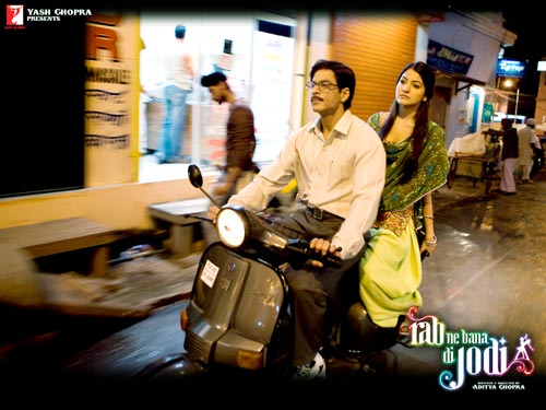 अब बिकिनी में नजर आएंगी अनुष्‍का शर्मा...