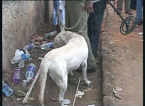 बैंगलोर में आईपीएल मैच से पहले दोहरा विस्फोट