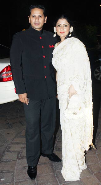 लैला खान के रिसेप्‍शन में लगा सितारों का मेला...