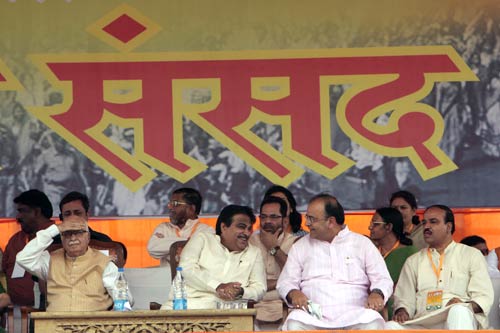 महंगाई के खिलाफ बीजेपी ने हल्‍ला बोला