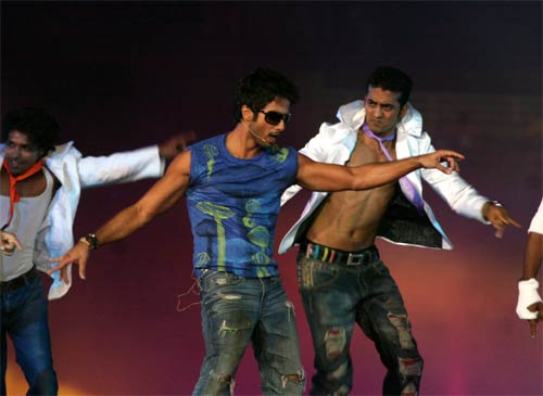 आईपीएल में रहमान और शाहिद का जादू