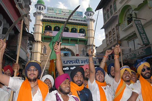 फतेह दिवस की यात्रा की शान