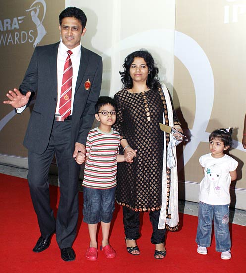 टी-20 वर्ल्‍ड कप में उतरा आईपीएल पार्टियों का नशा