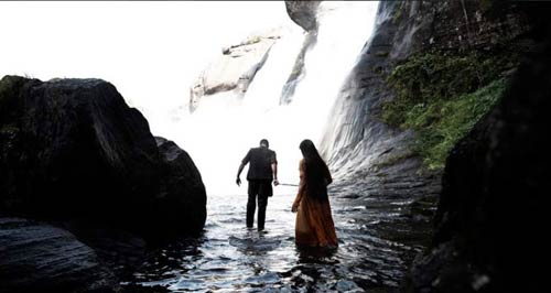 फिल्‍म ‘रावण’ में आज की सीता बनी है ऐश्‍वर्या | वीडियो