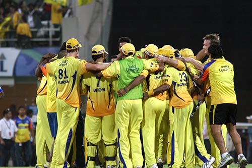 आईपीएल-3 की चैंपियन बनी चेन्‍नई सुपरकिंग्‍स...