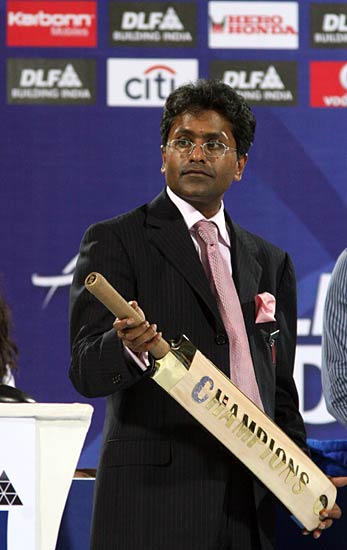 आईपीएल-3 की चैंपियन बनी चेन्‍नई सुपरकिंग्‍स...