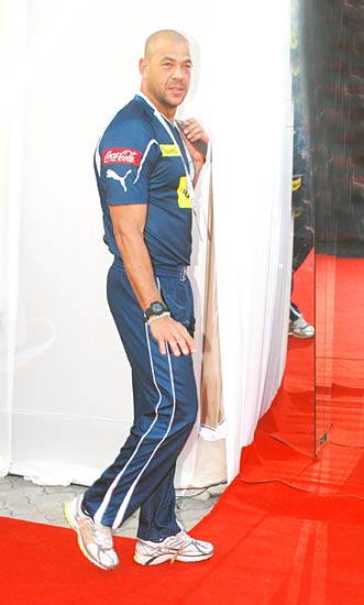 टी-20 वर्ल्‍ड कप में उतरा आईपीएल पार्टियों का नशा